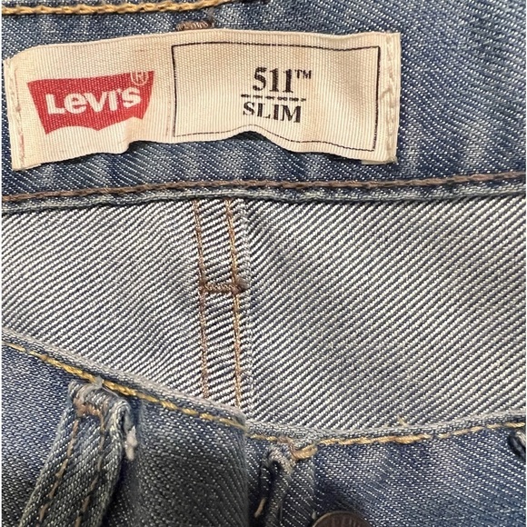 Women’s Levi’s | 511 Slim | Size 6 - Picture 3 of 3
